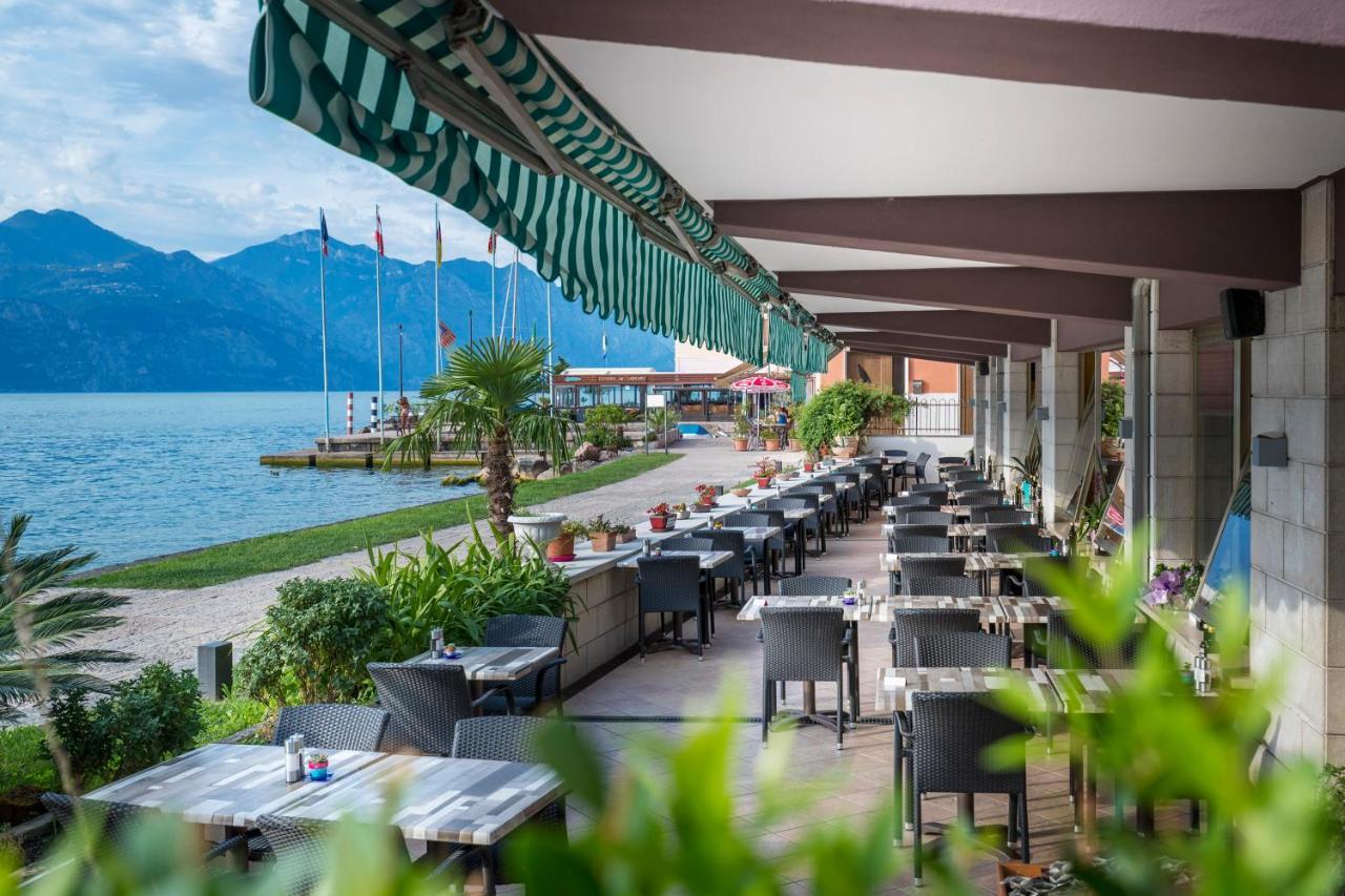 Hotel Nettuno Brenzone sul Garda Esterno foto