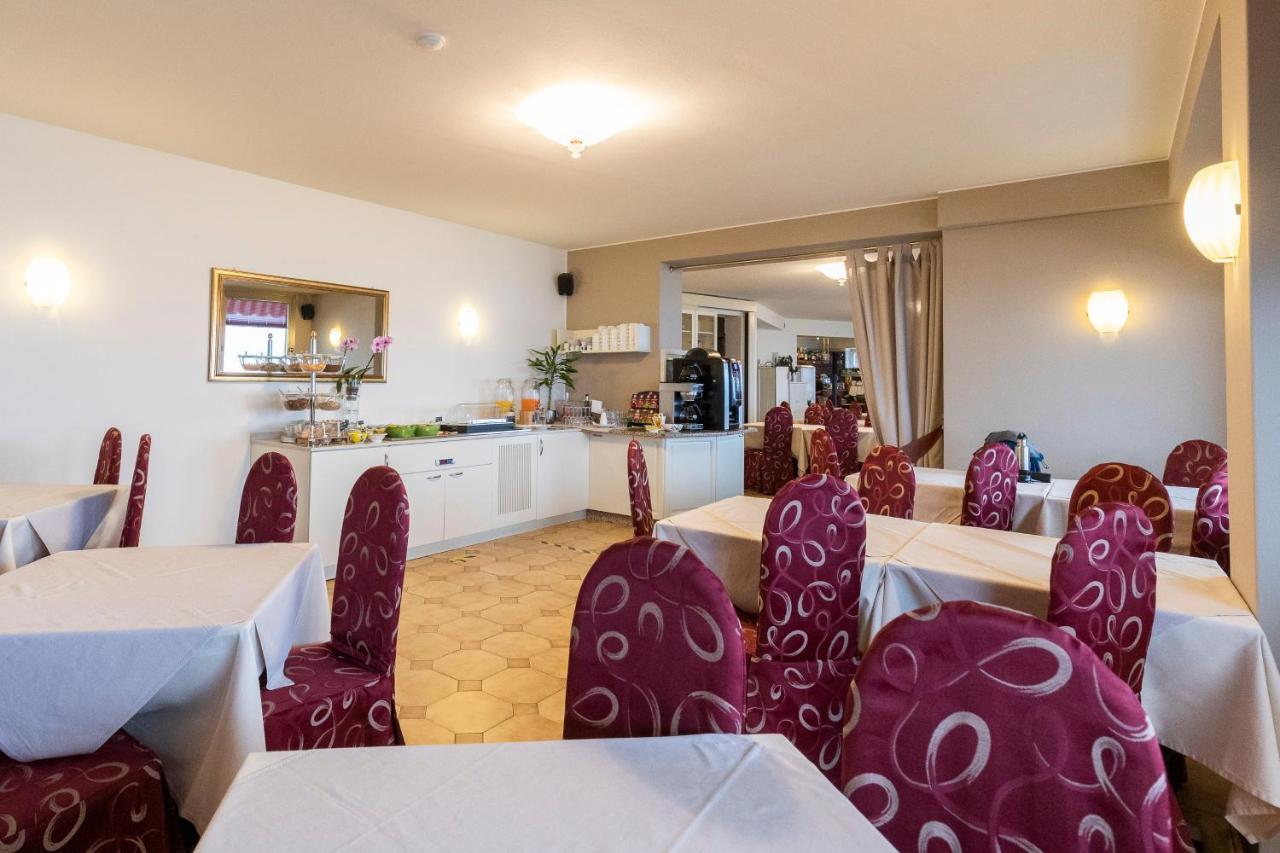 Hotel Nettuno Brenzone sul Garda Esterno foto