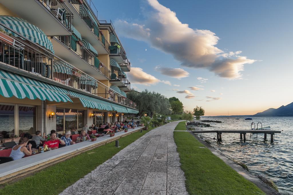 Hotel Nettuno Brenzone sul Garda Esterno foto