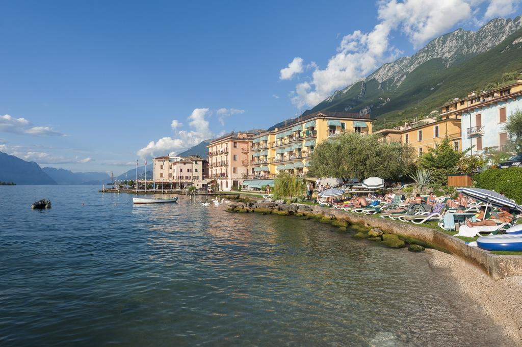 Hotel Nettuno Brenzone sul Garda Esterno foto