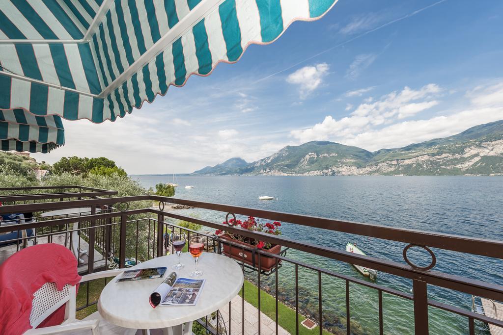 Hotel Nettuno Brenzone sul Garda Esterno foto